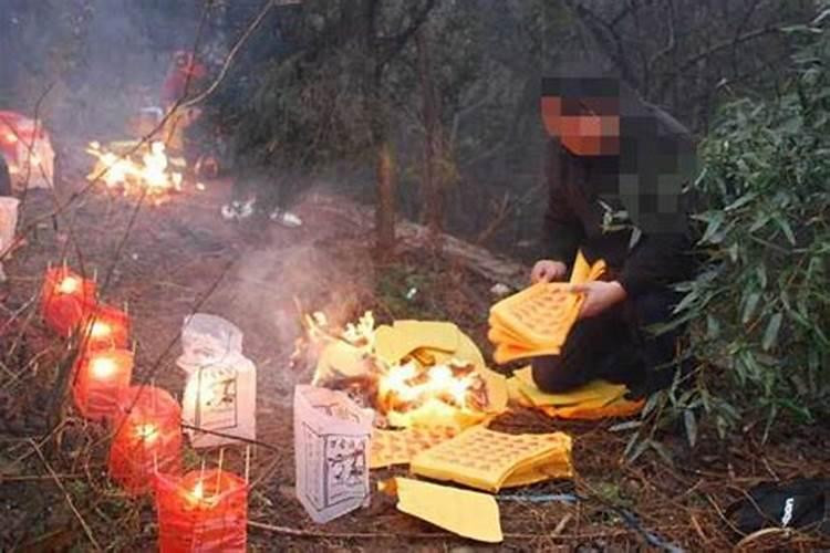 除夕为什么要给死去的亲人点灯？