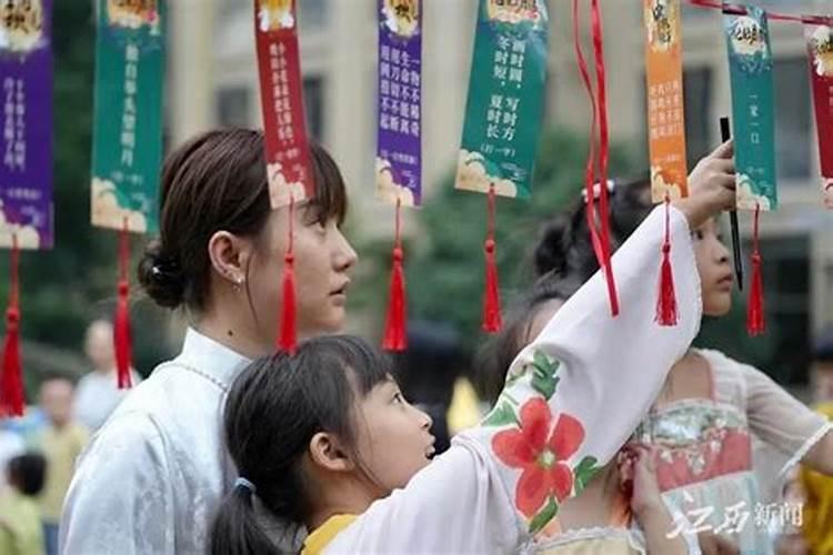 江西中秋节烧火塔的寓意 中秋烧火塔的起源