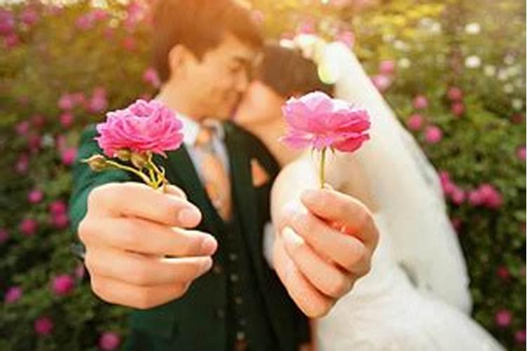 梦见老婆和别人结婚什么意思 梦见老婆和别人结婚好不好