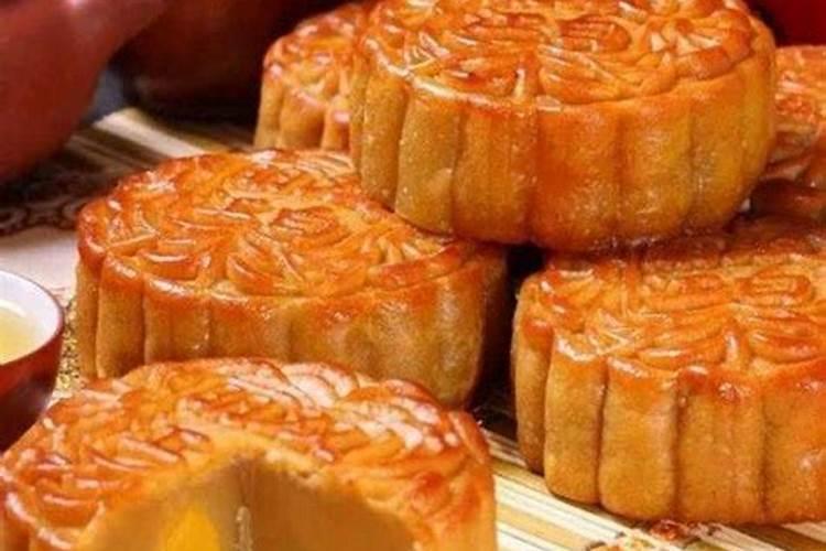 八月十五为何要过中秋节和吃月饼呢？