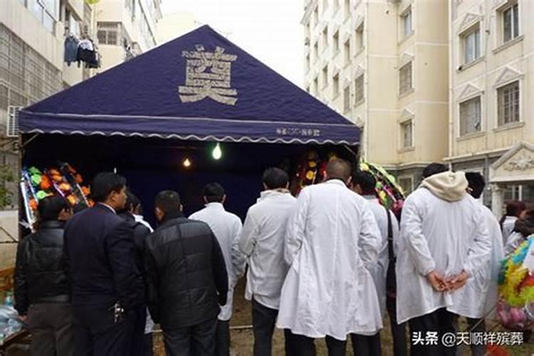 梦见已故的老人死了又复活!