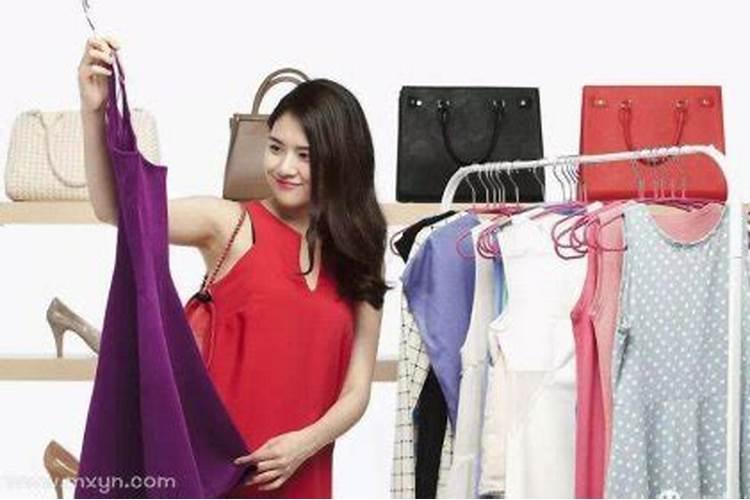 女人梦见新衣服是什么意思