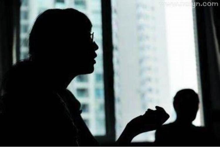 女人梦见自己的老公出轨了是什么意思