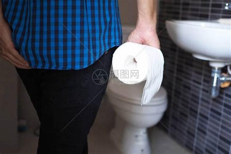梦见自己在公厕上厕所的预兆