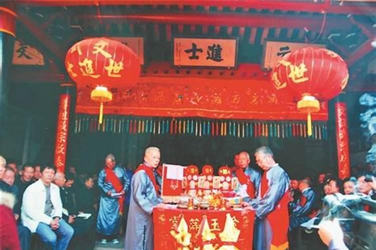 98年虎8月份是什么命 98年属虎几月命不好