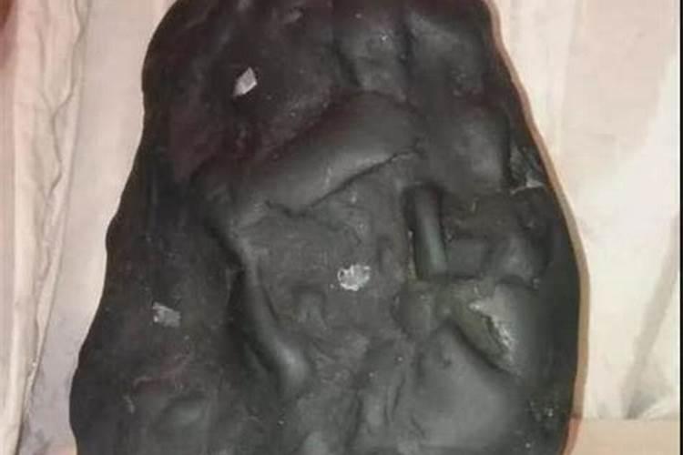最直接鉴定陨石的方法