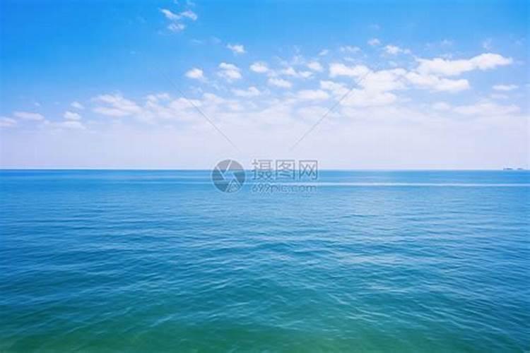 梦到大海是什么意思