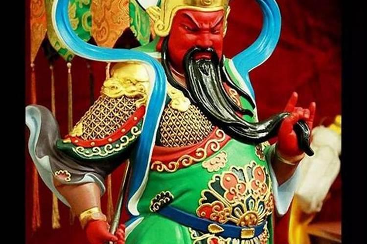 伽蓝和武财神一样吗？