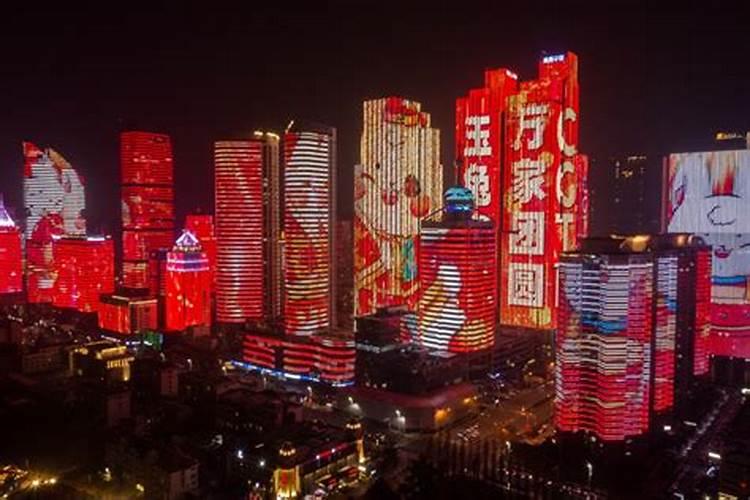 青岛正月十五有什么好玩的
