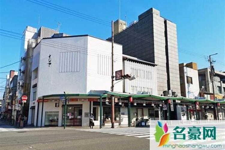 2024年正月开门吉日查询 正月初五开门迎财神说什么？