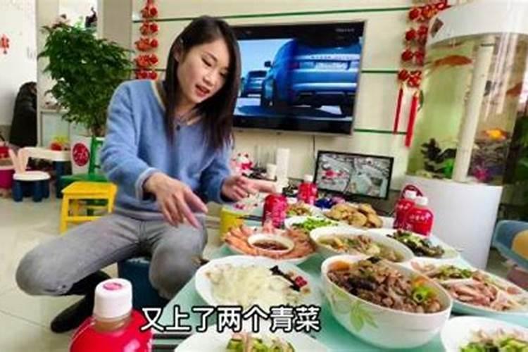梦见许久不联系的一个亲戚来到我家就走了,很生气的样子？
