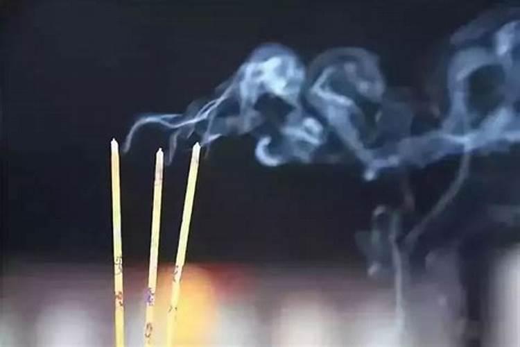 梦到上香是什么意思？