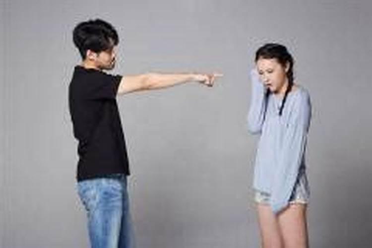 梦见哥哥妹妹打架？