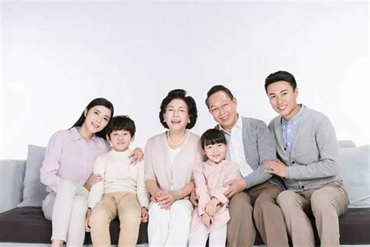 梦见死去的亲人又活了是什么意思