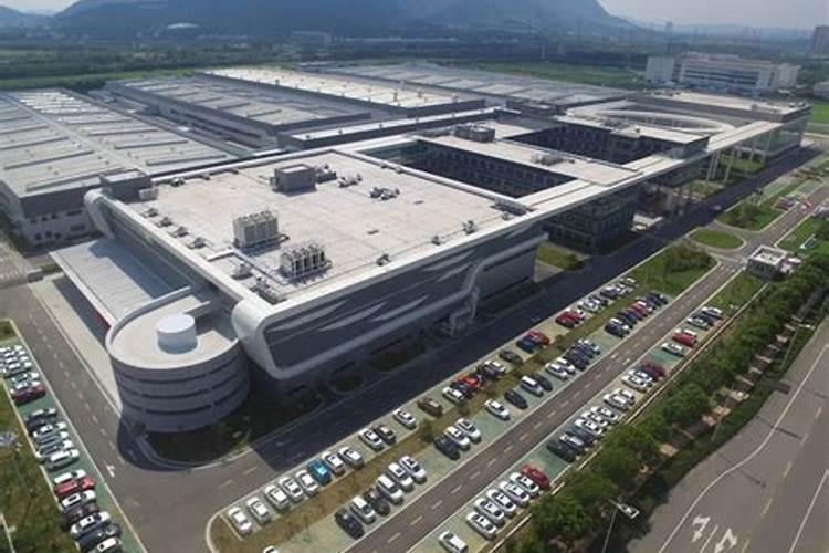 为什么说神奇外衣的钢结构"骨架"是设计,施工单位面临的头号难题百度知...