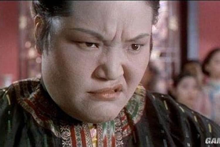 向华强说:我的老婆是神婆,娶到她是我的福气,老公认为娶到你是什么感觉...