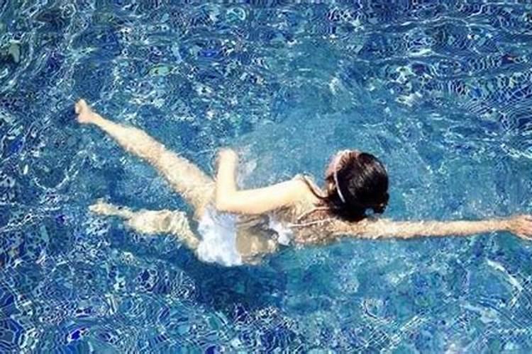 女人梦见水的七大预兆,这是好还是坏？