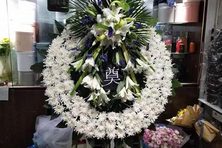 已经去世的人的过生日要准备什么东西祭拜？