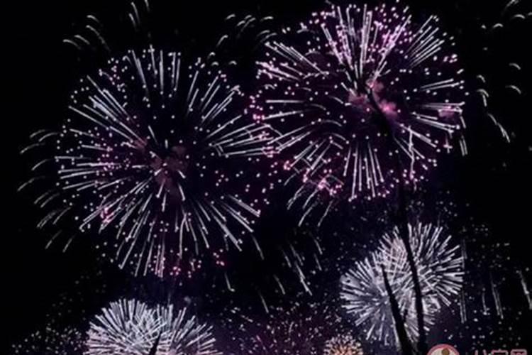 为什么要在春节时候禁放烟花爆竹？