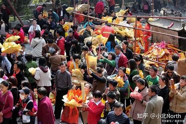 在中国有哪些地区正月十五上坟送灯