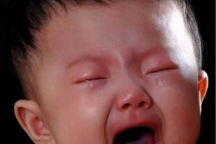 已婚女人梦见小男孩哭是什么意思