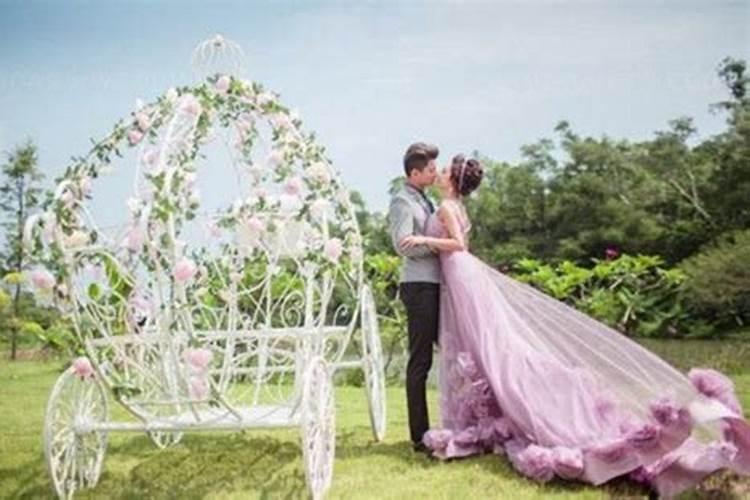 梦见自己又结婚是什么意思