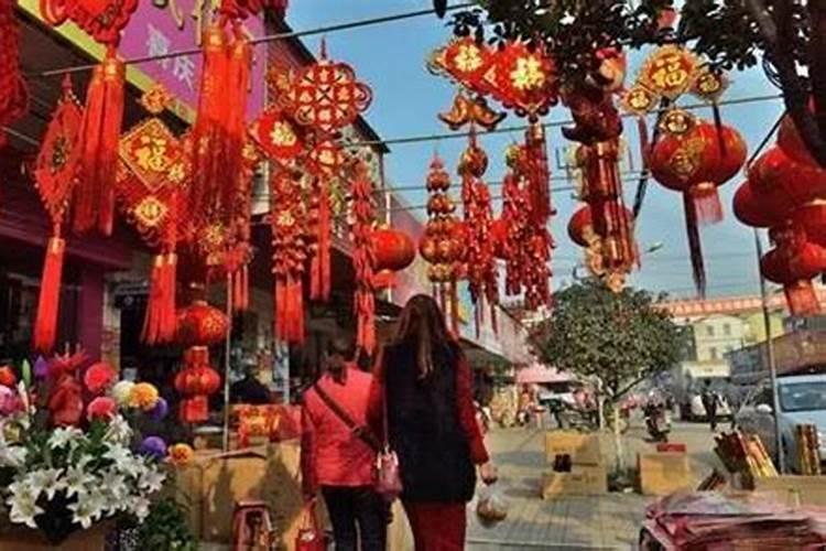 我国人民过春节的时候有哪些风俗习习惯