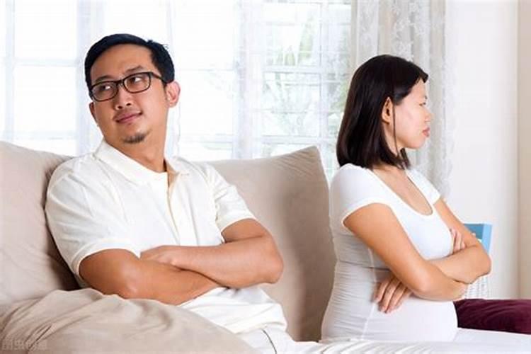 梦见老公前女友抱着孩子来找他复合意味着什么