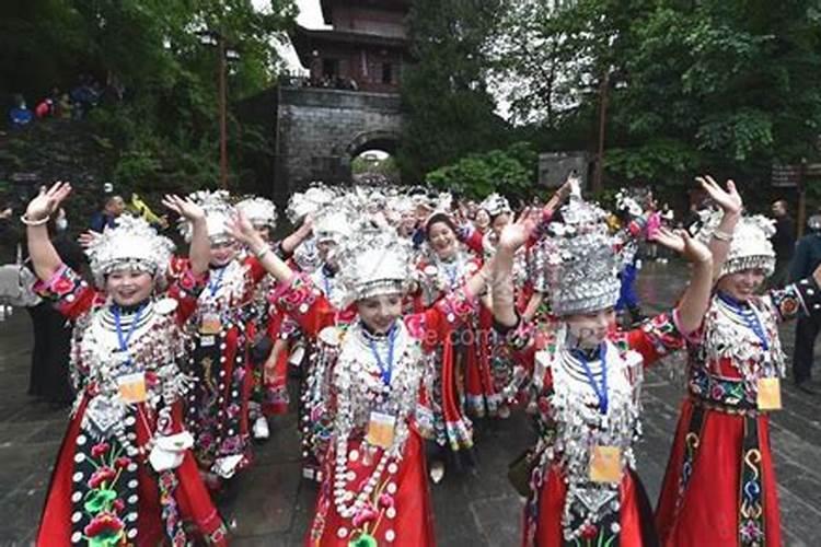 有关土家族的资料。 急!
