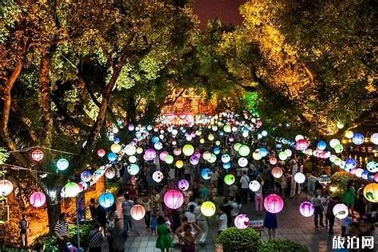 元宵节为什么要看花灯 看花灯有什么寓意呢
