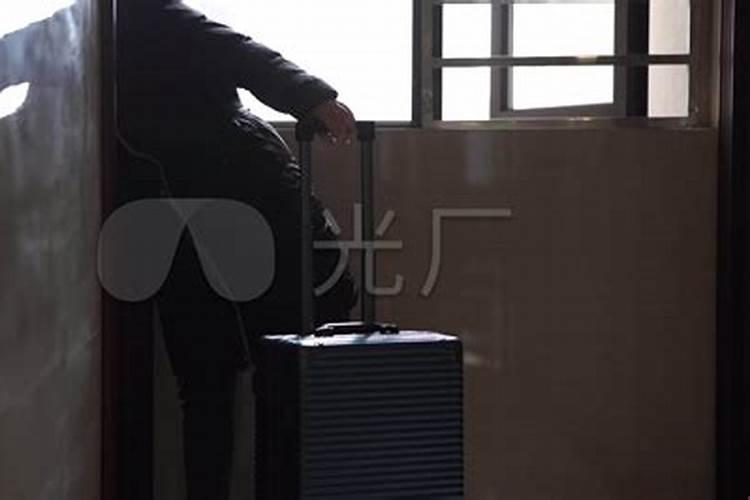 梦见空盒子是什么意思