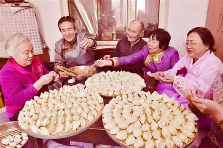 冬至吃饺子的由来的故事是什么