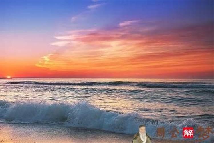 做梦梦见女鬼是什么意思