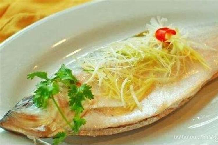 梦见吃大鱼什么意思(梦见吃大鱼什么预兆)