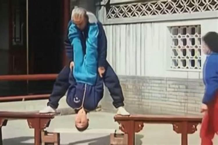 马云等企业家为何推崇大师:在中国做生意要信命
