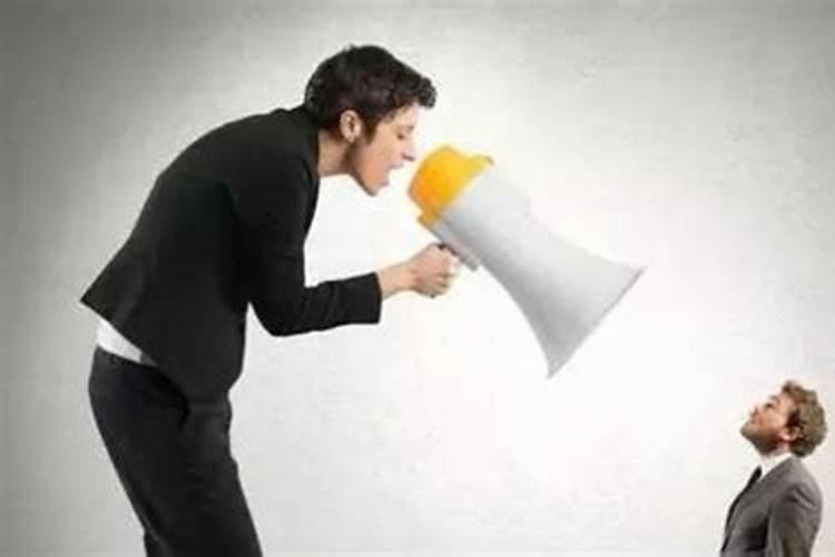 梦见和自己的上司亲热的预兆