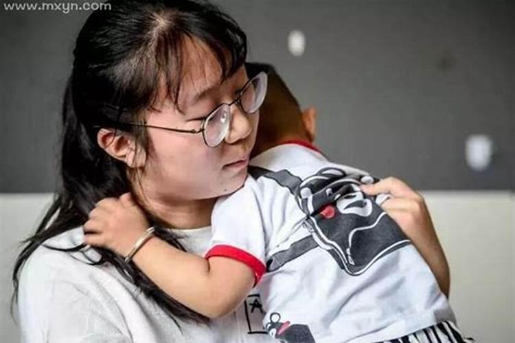 自己在备孕昨晚梦到自己抱了个女孩是什么意思  百度宝宝知道