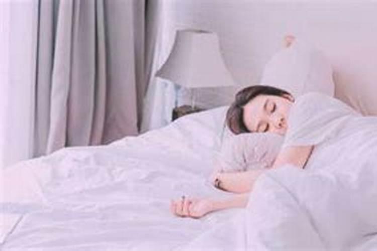 妈妈梦到自己女儿丢了到处找