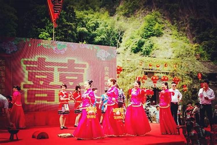 出嫁都有什么习俗？
