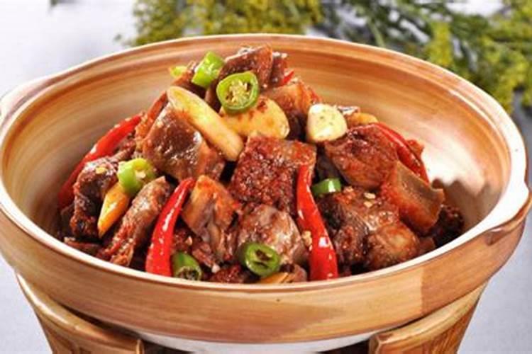 冬至为什么要吃狗肉和饺子