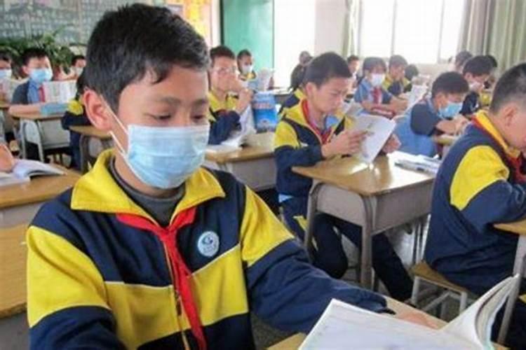 梦见死去的外公活着跟我说话啥意思