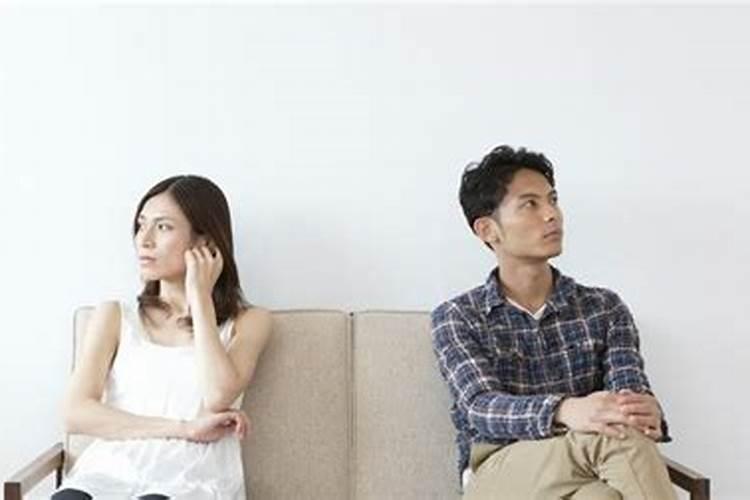 梦见感觉老婆总是要出轨的预兆