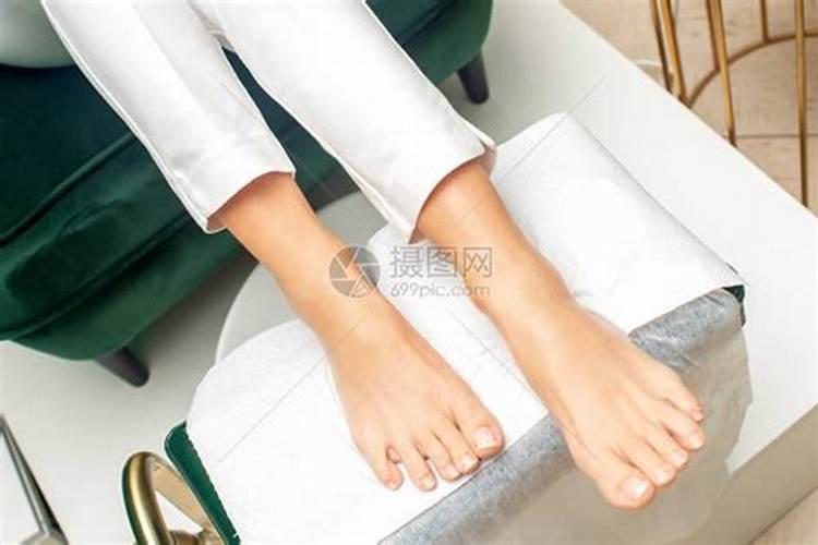 梦见女人的脚