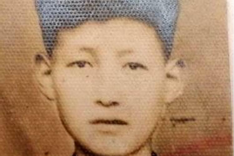 1998年农历6月3日,下午4点出生的人五行缺什么？