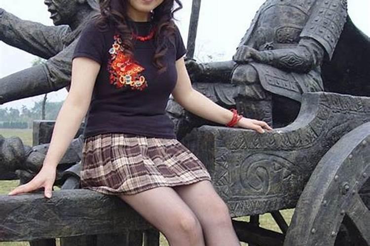 周公解梦梦见女人光着全身