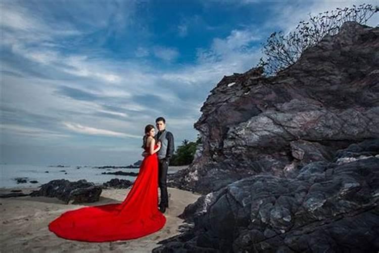 离婚者梦见前妻好不好 离婚者梦见前妻到底好不好呢