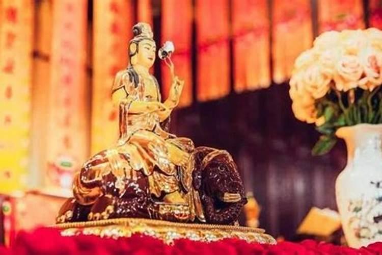 正月十五给已故亲人上坟摆什么贡品？