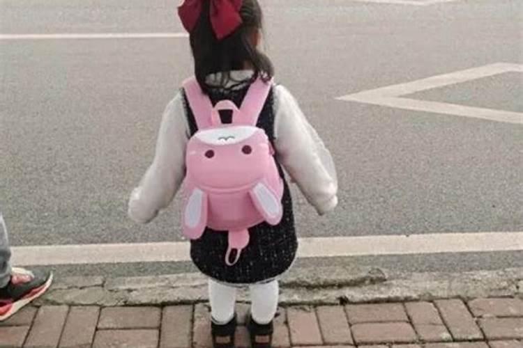 女人梦见包丢了到处找