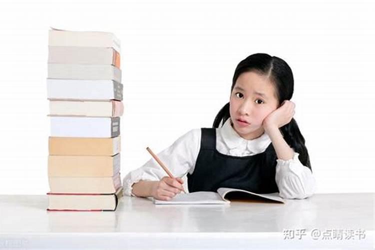 梦见自己又回到了学校上学的预兆