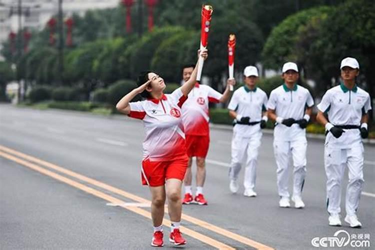 当写文案快要写完了却卡住了还没能自动保存,怎么用幽默的话表达无奈的...
